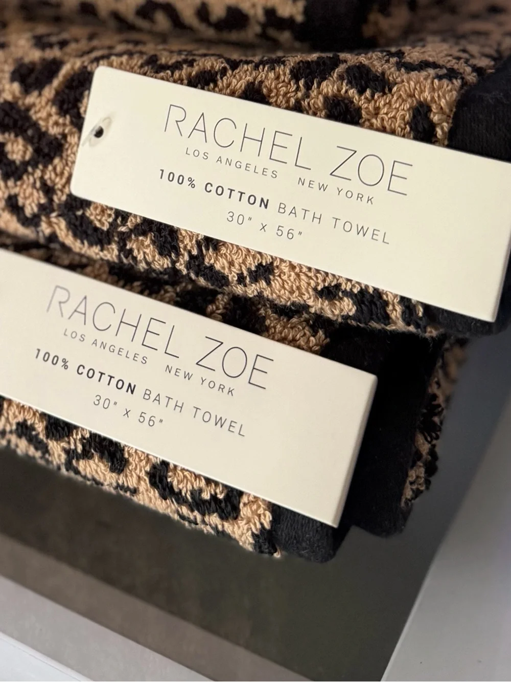 Rachel Zoe Luxe Classic Leopard cheetah animal Print bath towel 2 piece set